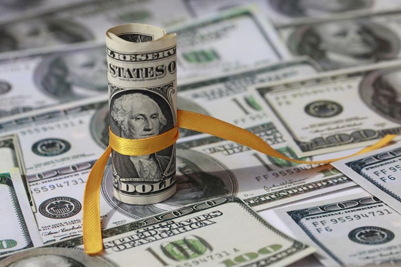 沪指翻红，港股高开低走，腾讯独涨约5%